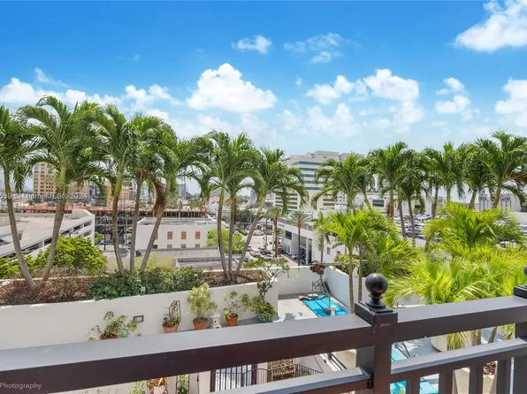 357 Almeria Ave APT 606, Coral Gables, FL 33134