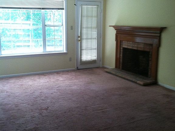 3rd image of 2804 Fawnwood Cir