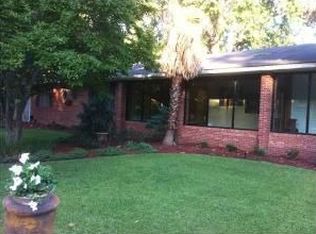 121 Ockley Dr, Shreveport, LA 71105