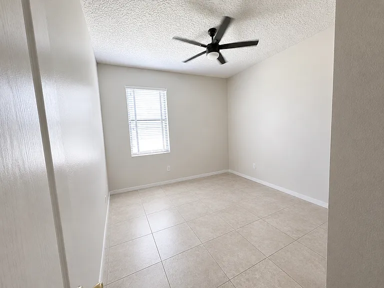 12127 Callista Ct — Photo 17