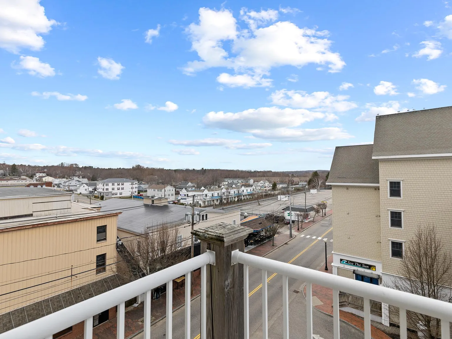 2 bed, 1104 sqft, $2,000 — Photo 4