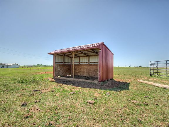 4th image of 28616 N 2960th Rd