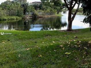 2101 Lucaya Bnd APT D1, Pompano Beach, FL 33066