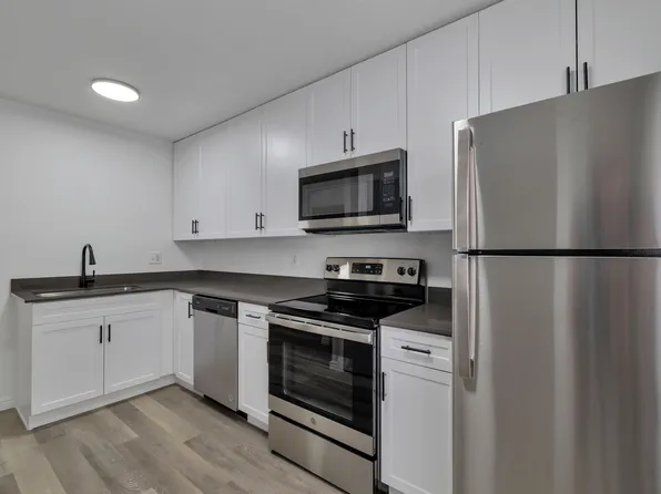30 W 100 N, 30 W 100 N APT 12, Kaysville, UT 84037