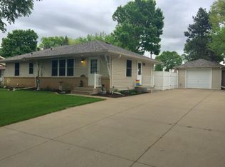 11031 Bittersweet St NW, Coon Rapids, MN 55433