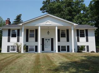 2380 E River Rd, Grand island, NY 14072