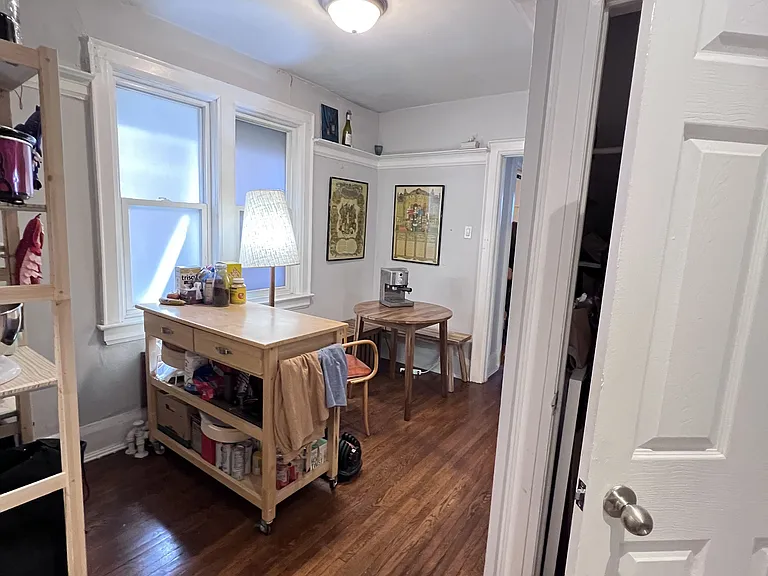 770 Saint Clair Ave W #2 — Photo 7