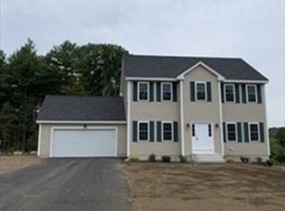 12 Whitin Hts, Douglas, MA 01516