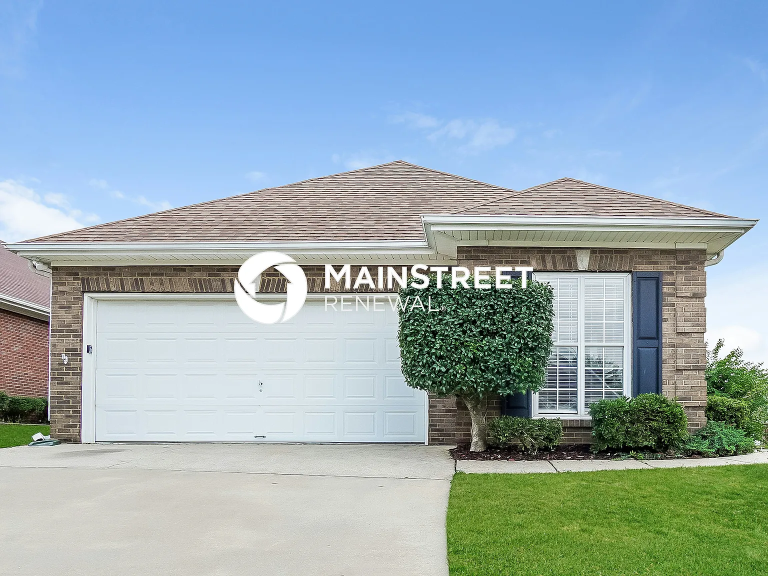 4742 Longmeadow Dr — Photo 1