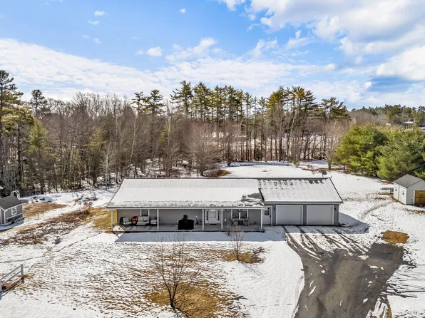 16 Hickory Drive, Wiscasset, ME 04578