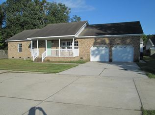 1072 Olds Ln, Virginia Beach, VA 23451