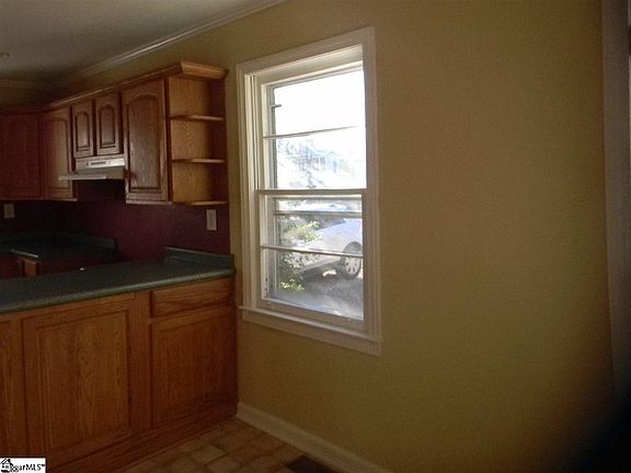 5th image of 17 N Haven Dr