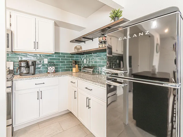 346 Natalen Ave #2 — Photo 7