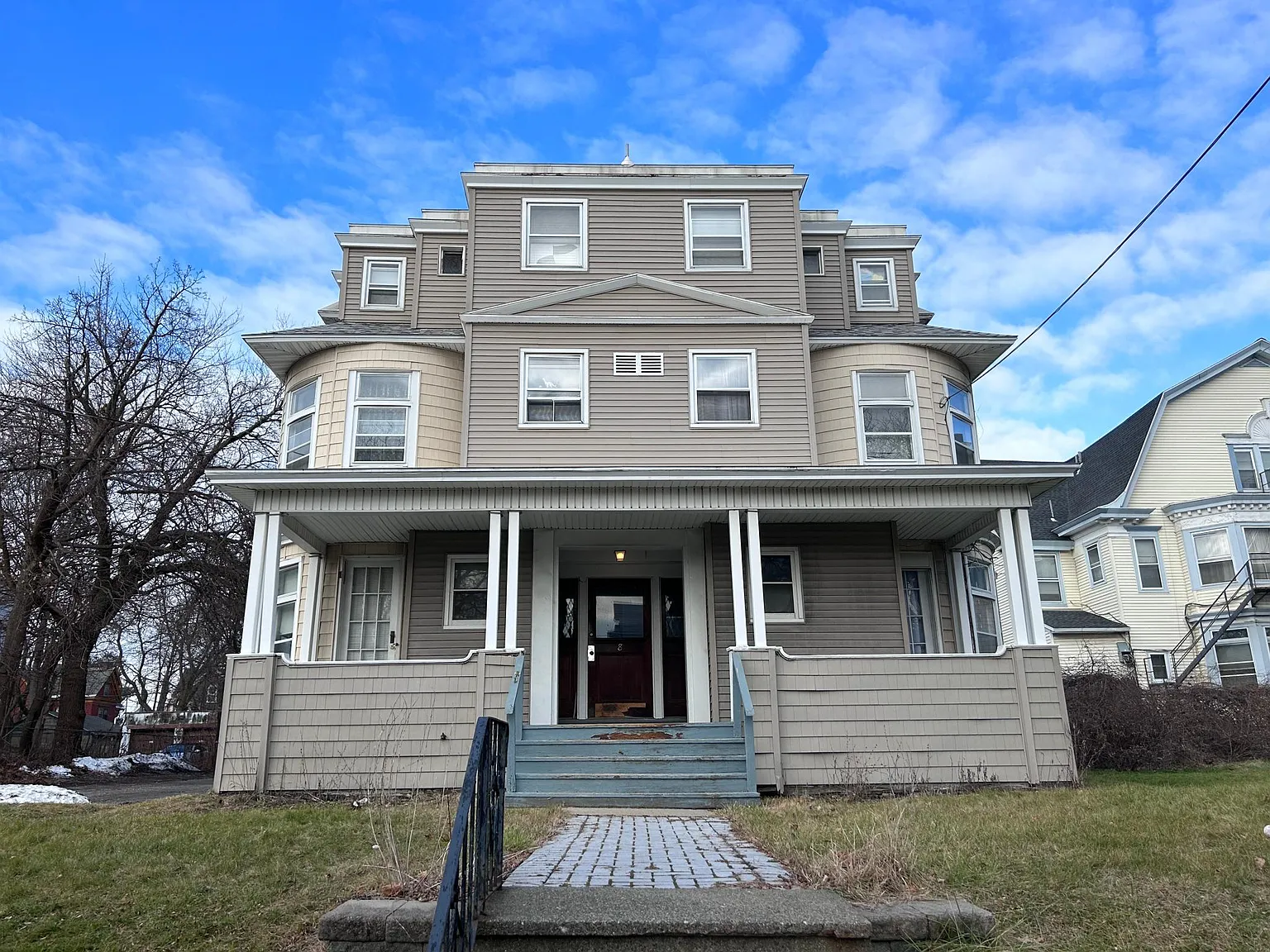 1 bed, $1,100 — Photo 1