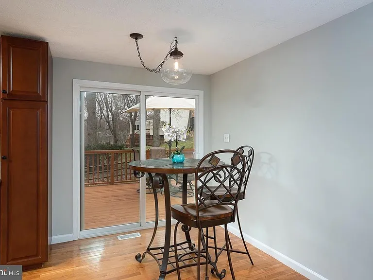 6660 Farbell Row — Photo 12