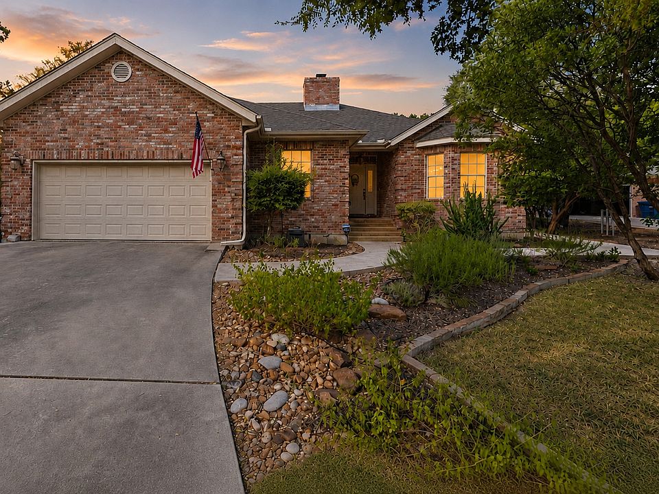 1st image of 632 MISSION VIEW CT