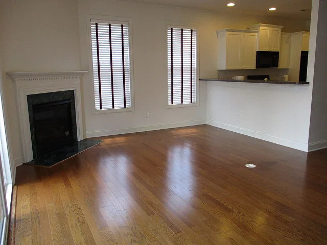 Beautiful Waterford Home with Fenced Yard — Photo 3