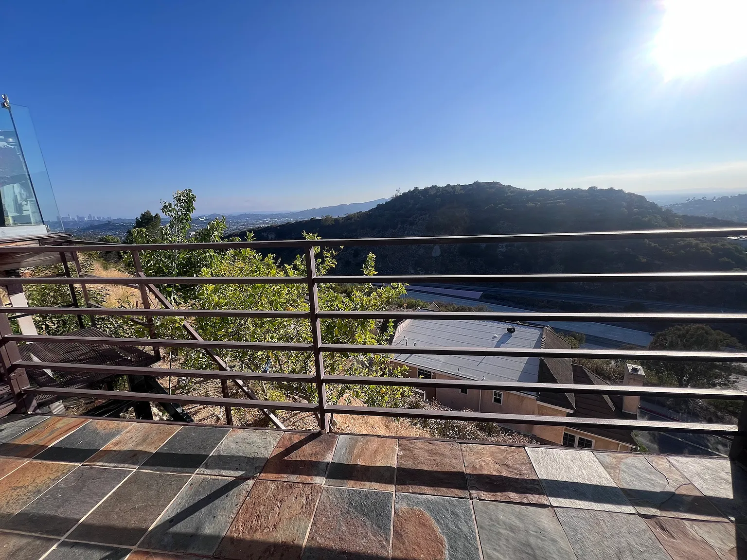 1 bed, 900 sqft, $2,575 — Photo 3