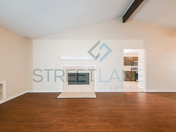 4th image of 618 Melissa Ln