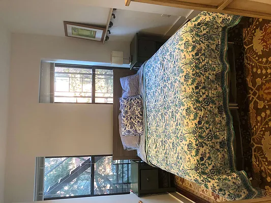 Rented by Owner | media 44