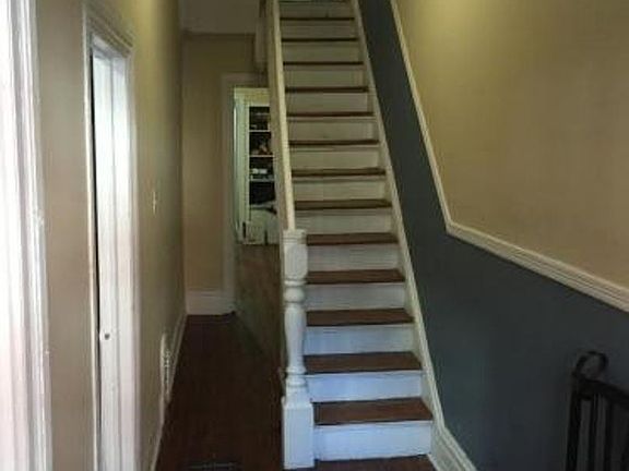 4th image of 1824 N Bouvier St #B
