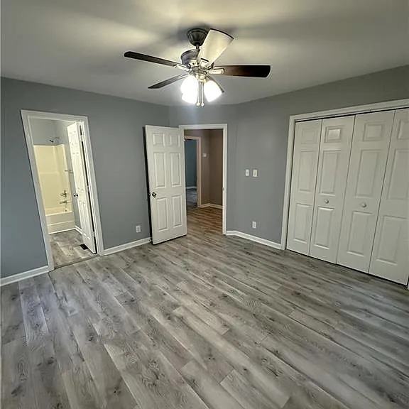 2127 Fairbrother St — Photo 11
