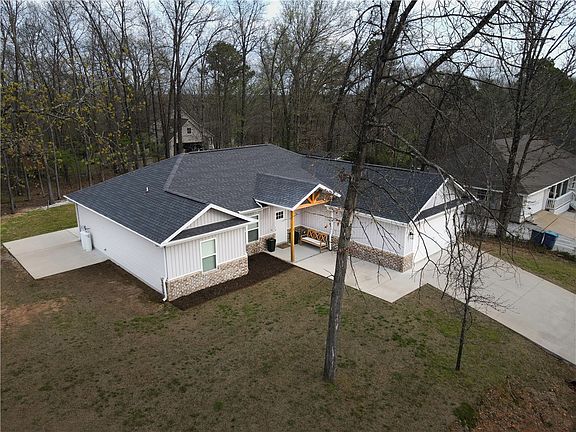3rd image of 7 Cresswell Dr