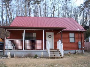 223 Lakeside Dr, Wayne, WV 25570