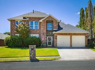 3812 Misty Glen Ct, Bedford, TX 76021