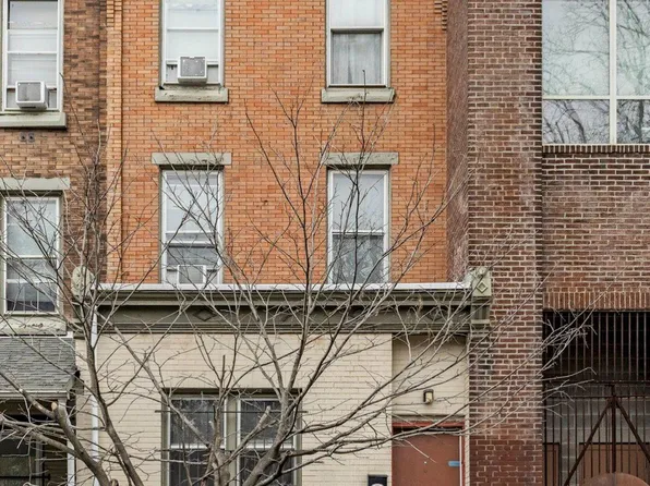 4123 Woodland Ave, Philadelphia, PA 19104
