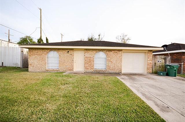 1st image of 339 Dandelion Dr