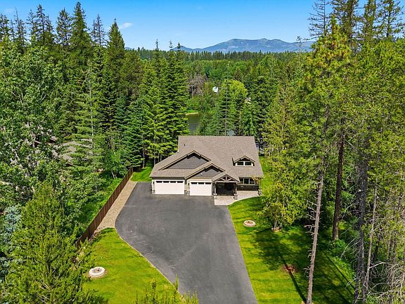 3rd image of 1047 Comeback Bay Ln