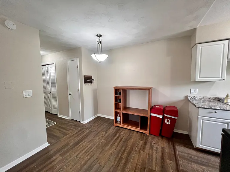117 W Church St #301 — Photo 5