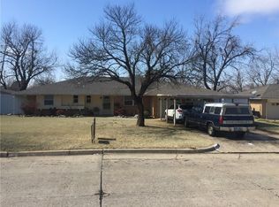 4417 N State St, Warr Acres, OK 73122