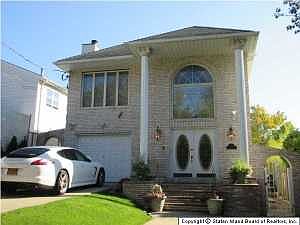 1st image of 1161 Picadilly Pl