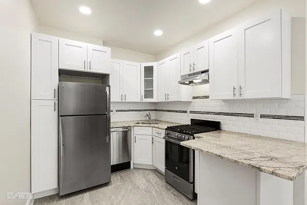 Rented by Citi Habitats | media 7