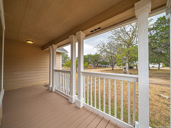 5th image of 1582 ENGLISH HOLLOW DR
