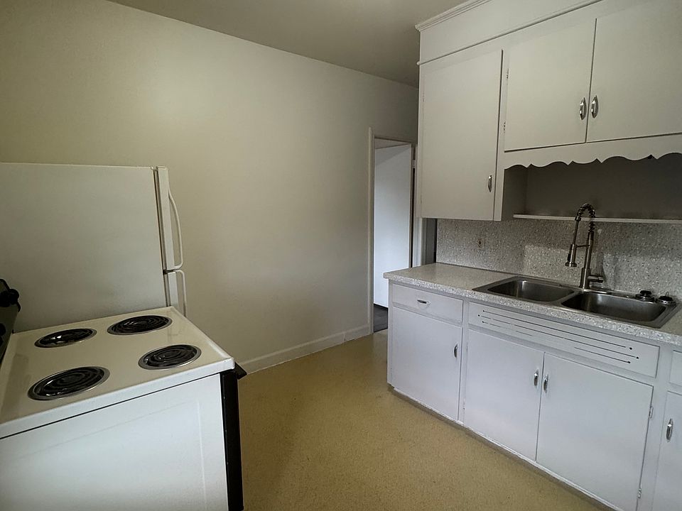 1st image of 245 N Potomac St APT 6