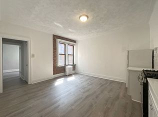 24-75 38th St #C9, Astoria, NY
