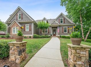 6652 Grand Marina Cir, Gainesville, GA 30506