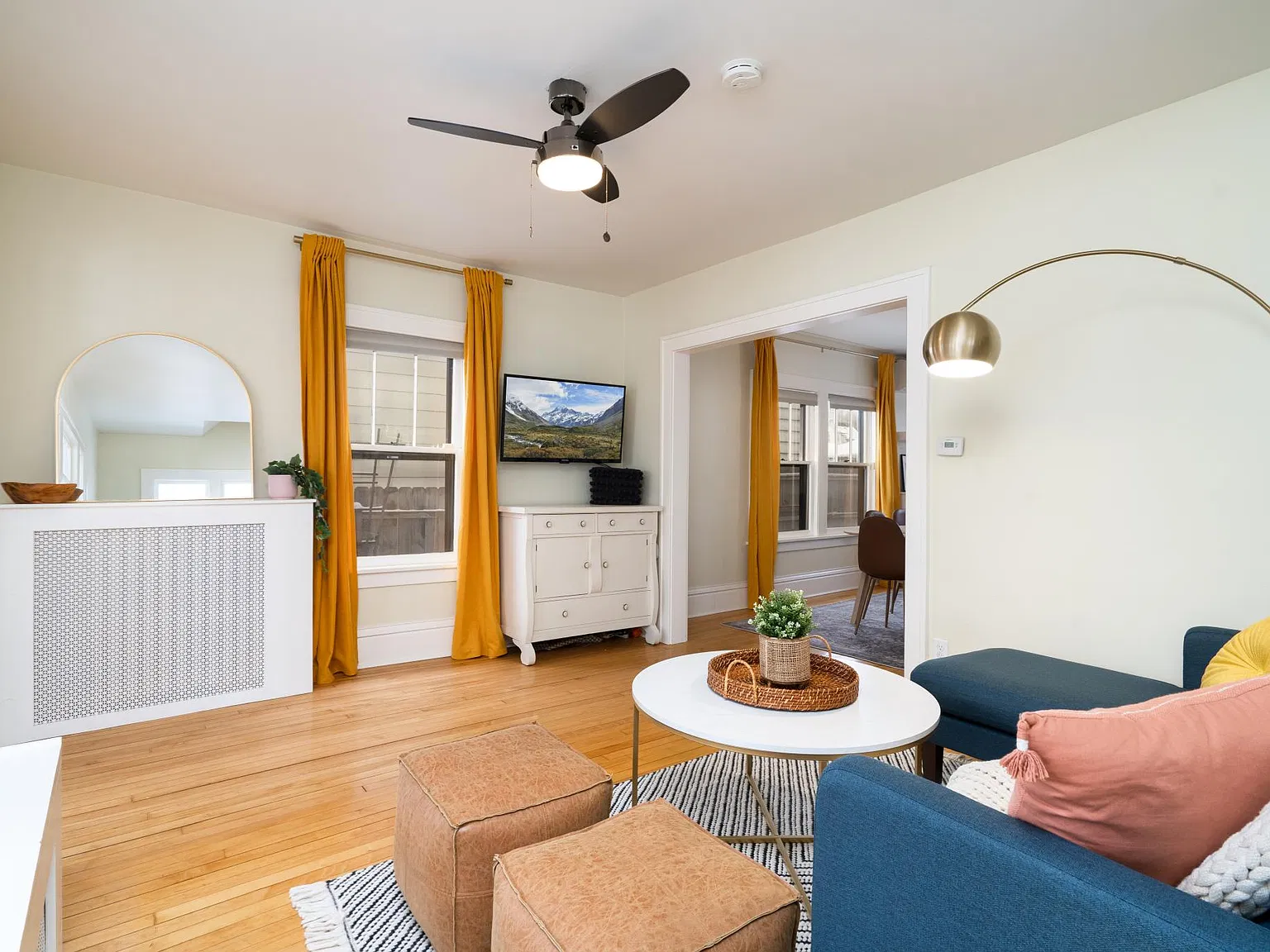 2 bed, 1284 sqft, $2,600 — Photo 3