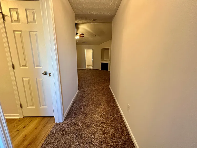 707 Porter Ln — Photo 24