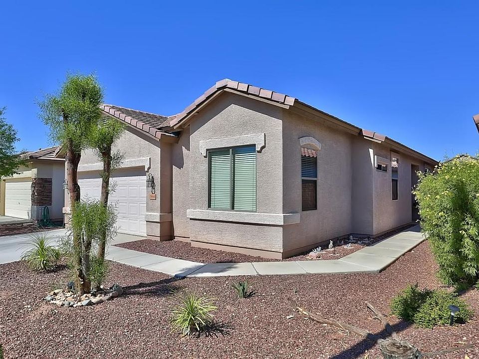 1st image of 16644 N 170th Ln