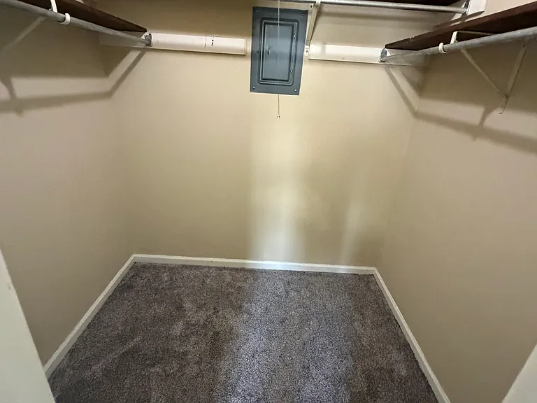 608 Duvall Ave #608 — Photo 9