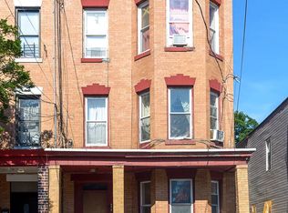 99 Bradford St, Brooklyn, NY 11207