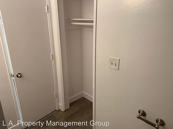 3rd image of 5661 Lexington Ave APT 206