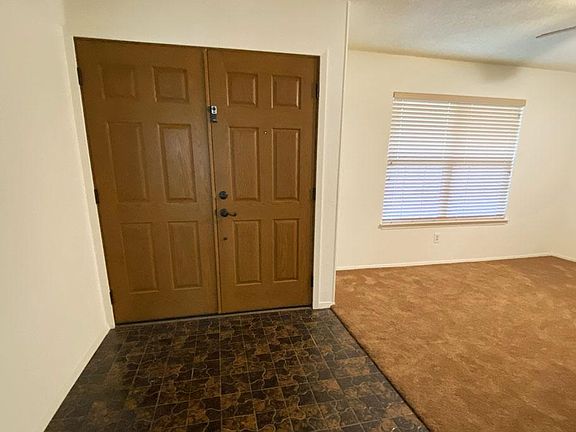 5th image of 11915 Acorn Creek Trl