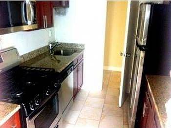 3rd image of 1360 N Lake Shore Dr APT 1402