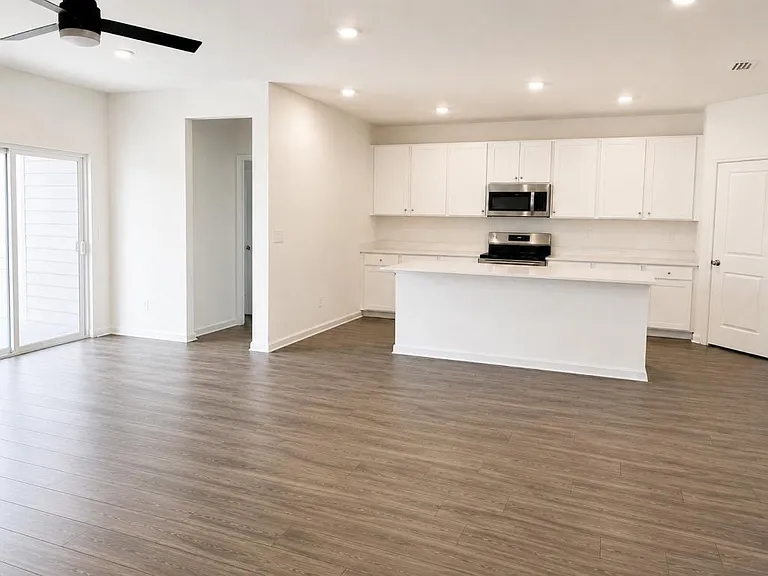 4713 SW 83rd Loop — Photo 4