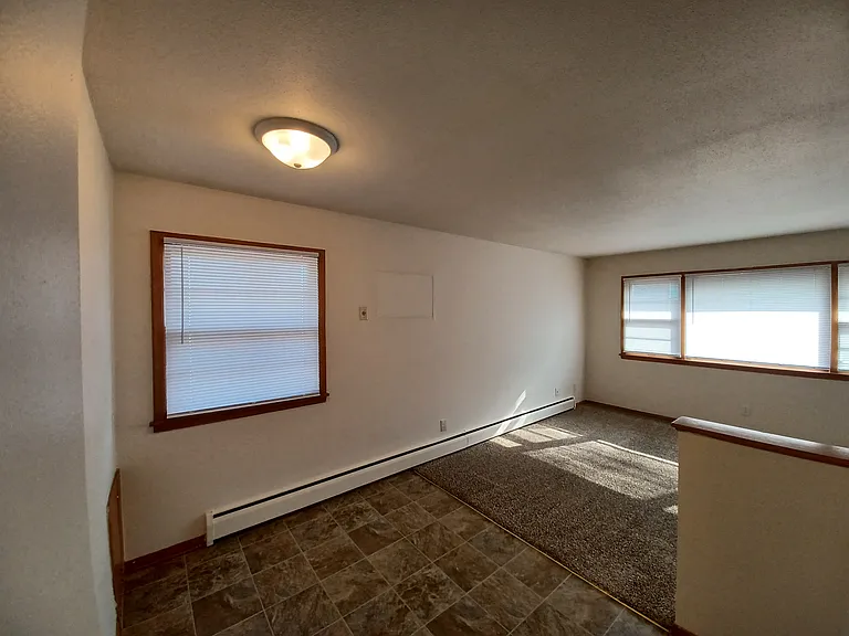 4707 University Ave NE — Photo 15